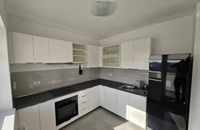 Аренда современной 2-комнатной квартиры, 53 м², возле метро Паций, сектор 6, Бухарест, Румыния